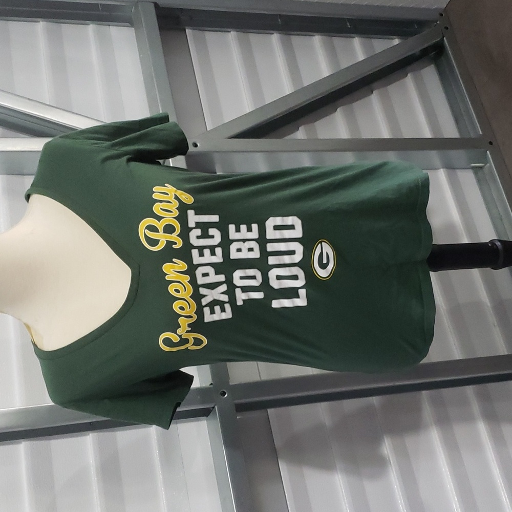 Green Bay T-Shirt NFL Brand‎ Size XL